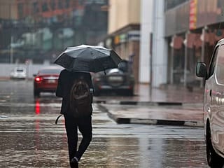 Heavy rain hits UAE as authorities issue alerts until Friday