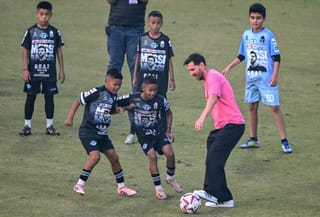 How much did Lionel Messi’s trip cost India. Was it worth it?