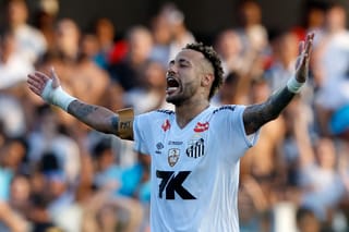 Neymar’s dancing tribute to Vini is a treat to watch, as he told him, “Celebrate the same way.”