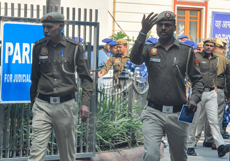 According to the police, Garg alleged that the gym’s caretaker, Satish Yadav, cheated the family and attempted to take control of the business, leading to a long-running dispute between the two.