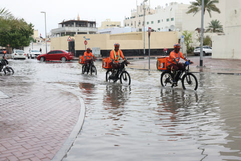 Scattered clouds pack rain, thunder, lightning, hail risks, fresh winds kicking dust and rough seas along coasts.