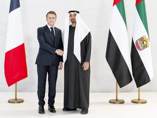 UAE President receives French President in Abu Dhabi