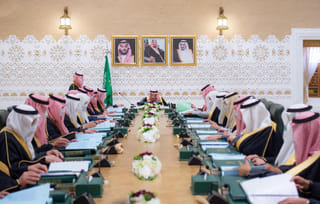 Saudi Cabinet approves high-speed electric train project linking Kingdom, State of Qatar