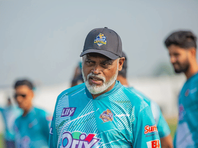 Dhaka Capitals assistant coach dies after collapsing ahead of BPL clash