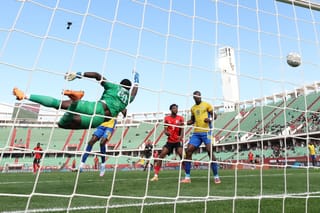 Mozambique end 39-year wait for first Afcon victory