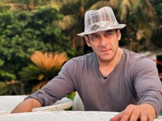 Salman Khan skips balcony wave on 60th birthday amid security concerns, thanks fans online 
