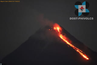 Philippines evacuates 3,000 people after Mayon Volcano activity increases