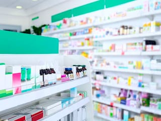 Saudi Arabia fines 10 pharmacies SR1.7 million over drug tracking violations