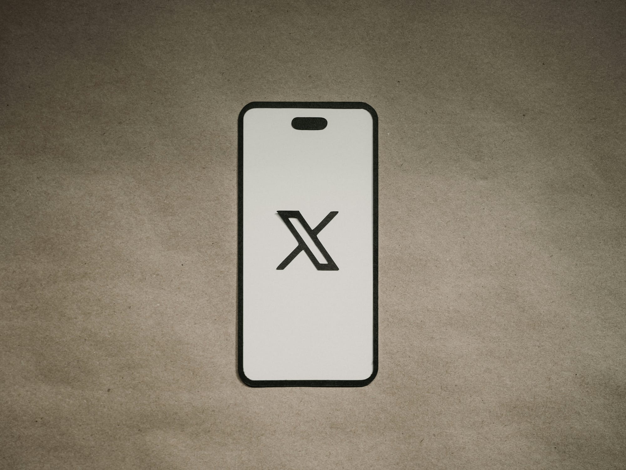 X is facing some issues