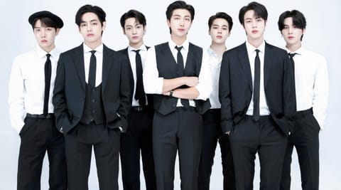 The proposed event is described as a 'K-heritage and K-pop convergence performance,' and while official numbers aren’t locked in yet, 15,000–20,000 fans could attend