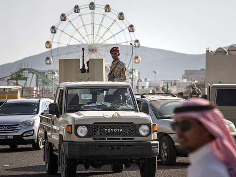 Saudi-backed Yemeni forces in the city of Mukalla in Yemen's coastal southern Hadramawt province. 