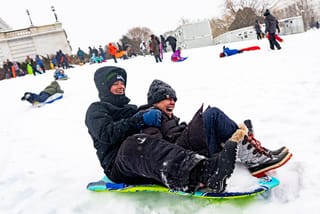 States of emergency: 28 dead as monster US winter storm triggers travel chaos, thousands of flights cancelled