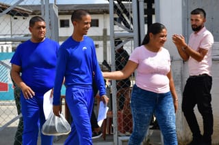 Venezuela releases dozens of prisoners in 2 days, 600 more still detained