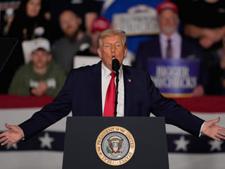 Trump warns Iran: Time running out for nuclear deal; next strike will be worse