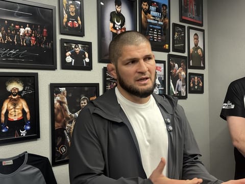 Khabib Nurmagomedov supports brother ahead of title bout 