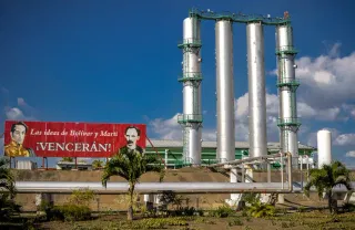 US threatens tariffs on 'any country' selling oil to Cuba, a move that puts pressure on Mexico