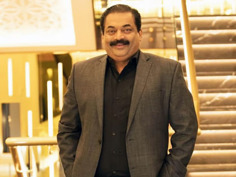 Dr C J Roy
