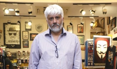 Vishwas Kulkarni, father of actress Ketaki Kulkarni, claims his daughter was only partially paid for her 26-day stint on the film. ​