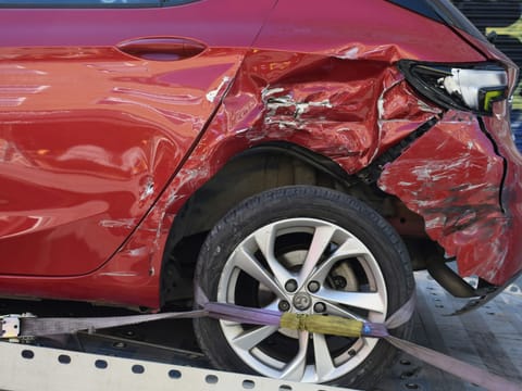 Dubai: Accident on Sheikh Zayed Road towards Business Bay