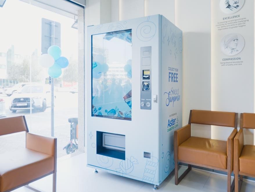 The “Sweet Surprise by Aster” vending machine