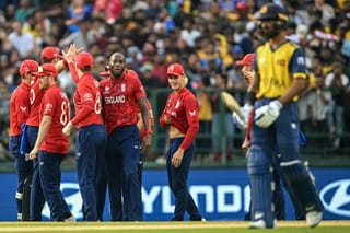 T20 World Cup: Bowlers dominate as England ease past Sri Lanka