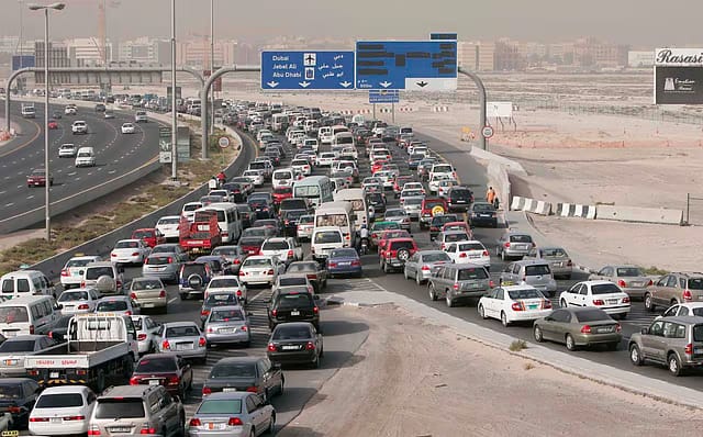 Dubai-Sharjah routes hit by heavy traffic delays.