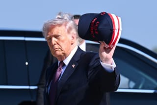 In Iran attack, Trump pursues what he once rejected — regime change