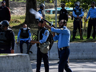 US Embassy, consulates in Pakistan suspend services amid protests