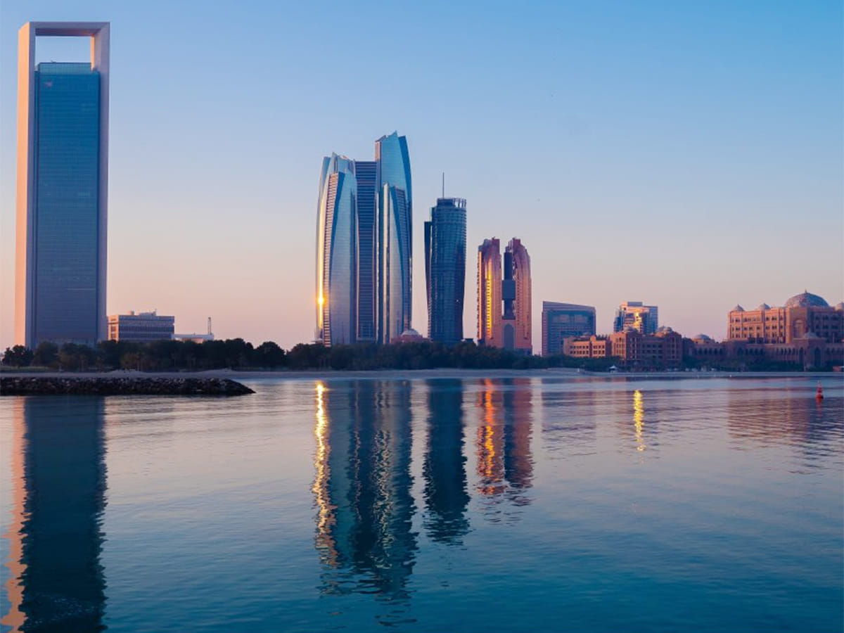 Abu Dhabi reviews regional developments, confirms stability