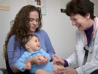 UAE proposes tough penalties for vaccination neglect