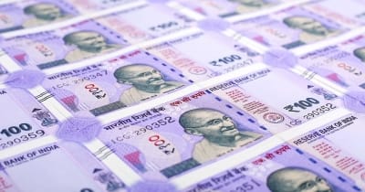 Indian stocks slump as rupee touches 96.88 per dollar amid oil shock - Gulf News