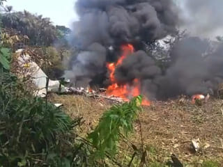 80 troops feared dead in Colombia military plane crash