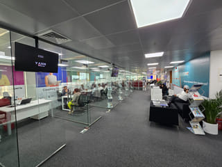 Y-Axis opens its largest career advisory hub on SZR