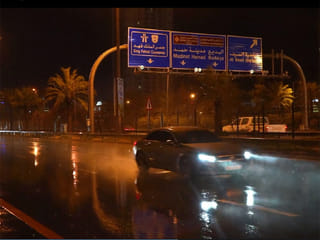 Lightning and heavy rain sweep across Manama