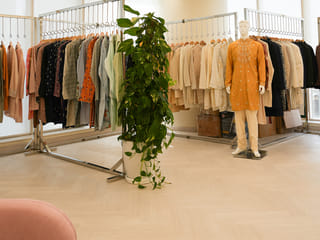 VESIMI celebrates 16 years of curated luxury fashion