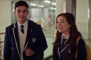 Anthony Keyvan with Anna Cathcart in XO, Kitty 
