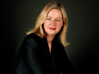 Louise Candlish: Turning homes to gripping crime scenes