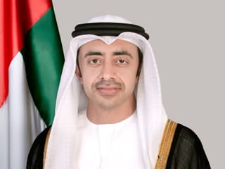 Abdullah bin Zayed holds phone calls with several foreign ministers to discuss regional developments