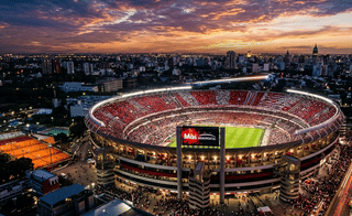 River's home: Mas Monumental 
