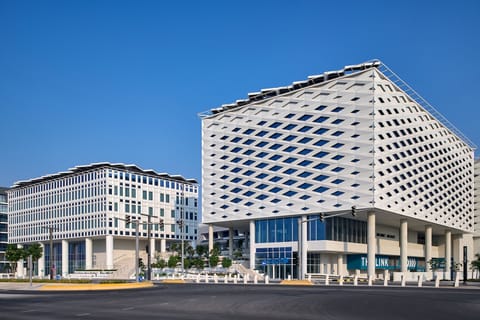 Located in Masdar City, The Link comprises around 32,000 square metres of net leasable area across five buildings.