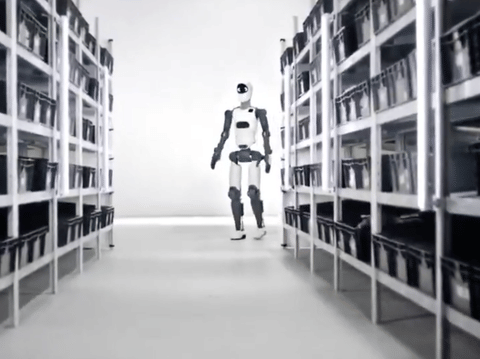 From 2027, Agile Robots plans to begin fitting out German factories, particularly those in the automotive industry, a crucial sector for Europe's biggest economy.