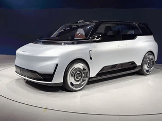 Robotaxis, AI hybrids and more: Geely means business 