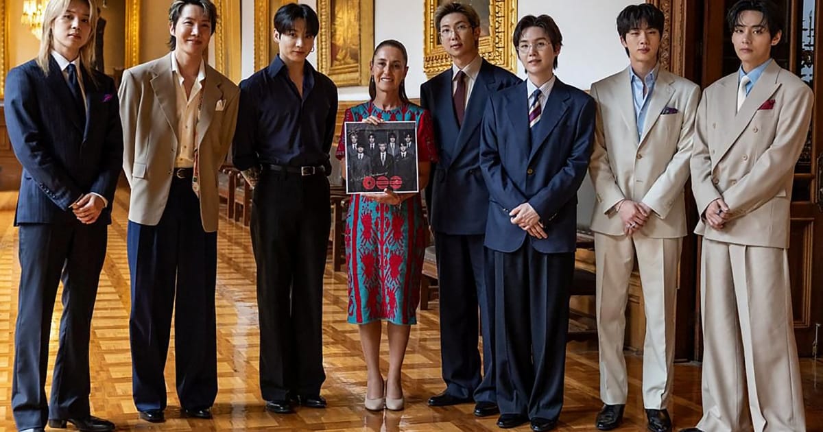 BTS receives royal welcome in Mexico after presidential meeting, greets 50,000 fans from palace balcony