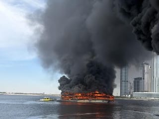 Dubai issues clarification after boat fire in Creek