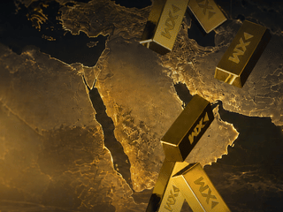 Gold on edge as risks collide with rising yields