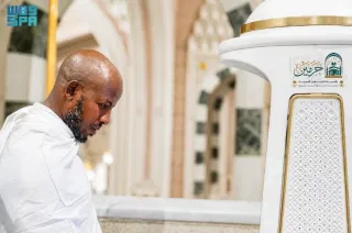 AI-powered multilingual robot launched at Mecca’s Grand Mosque and Prophet’s Mosque to provide religious guidance, instant translations and smart services for pilgrims.