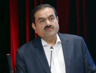 According to people familiar with the matter, the US Justice Department could announce as early as this week that it is dropping criminal charges filed against Adani and other defendants.