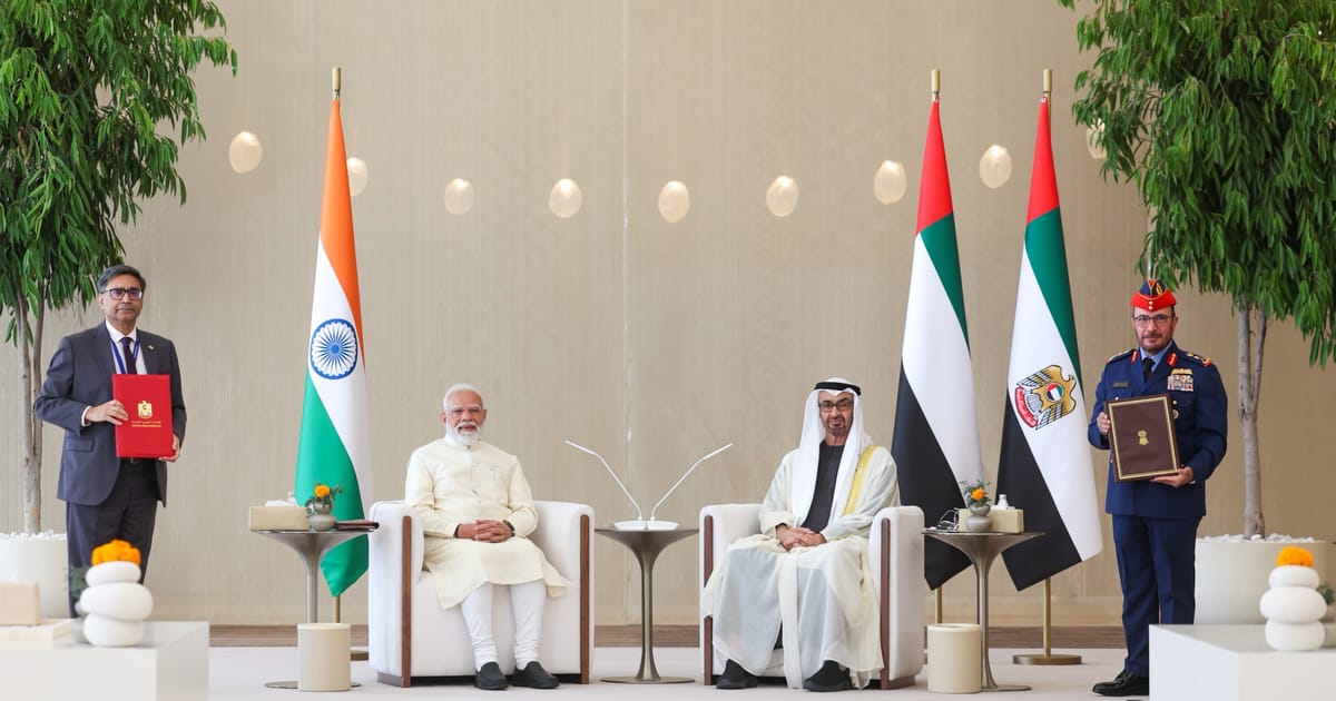 UAE President and Indian PM discuss strengthening Comprehensive Strategic Partnership and review regional developments