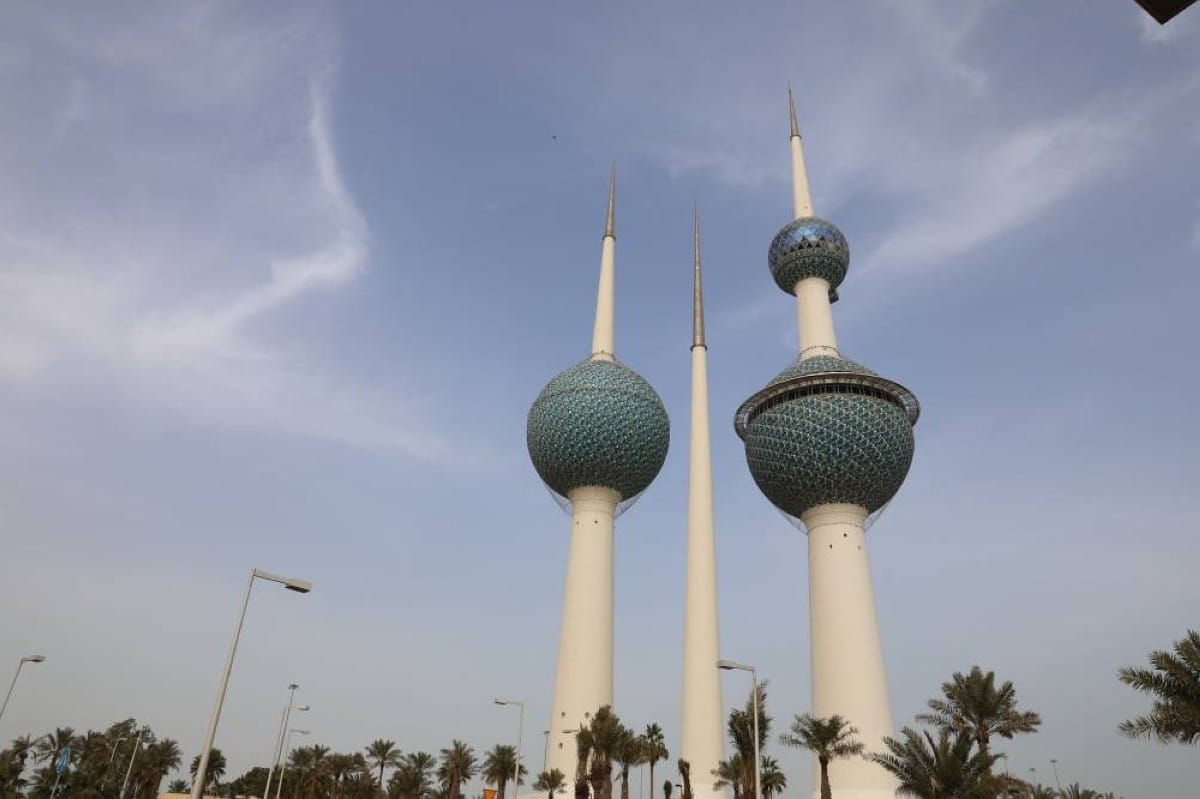 Kuwaiti authorities said drivers using vehicles to transport passengers for hire without obtaining the required permits face an immediate settlement fine of KD150.