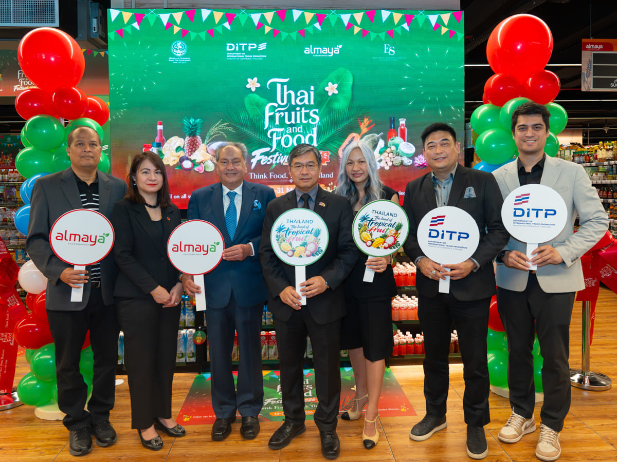 From left: Ahman Mad-Adam, Director of the Tourism Authority of Thailand Dubai Office; Merica Sivara, Deputy Consul-General and Acting Consul-General; Kamal Vachani, Deputy CEO, Group Director & Partner of Al Maya Group; Bolbongse Vangphaen, Ambassador of Thailand to Abu Dhabi, together with Madam Vangphaen; Pitichai Ratananaka, Executive Director of Thai Trade Center Dubai; and Pasabhu Upathamwaranon, Assistant Director of Thai Trade Center Dubai, during the opening ceremony of the Thai Fruits and Food Festival 2026 at Al Maya Murooj Supermarket, Dubai, on 16 May 2026